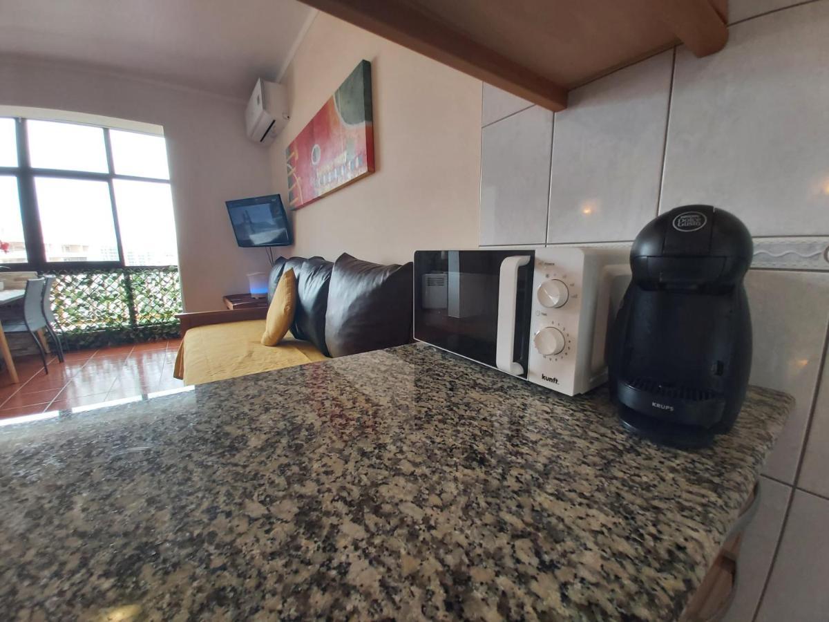 Great 1Bed Flat - Praia Da Rocha - Wi-Fi - Parking ポルティマン エクステリア 写真