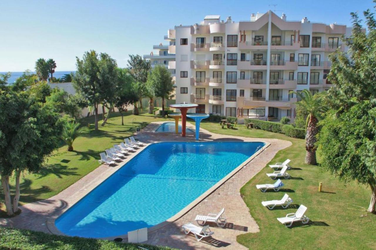 Great 1Bed Flat - Praia Da Rocha - Wi-Fi - Parking ポルティマン エクステリア 写真